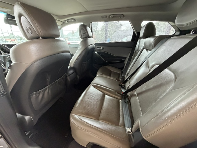 2017 Hyundai Santa Fe SE Ultimate - Photo 10