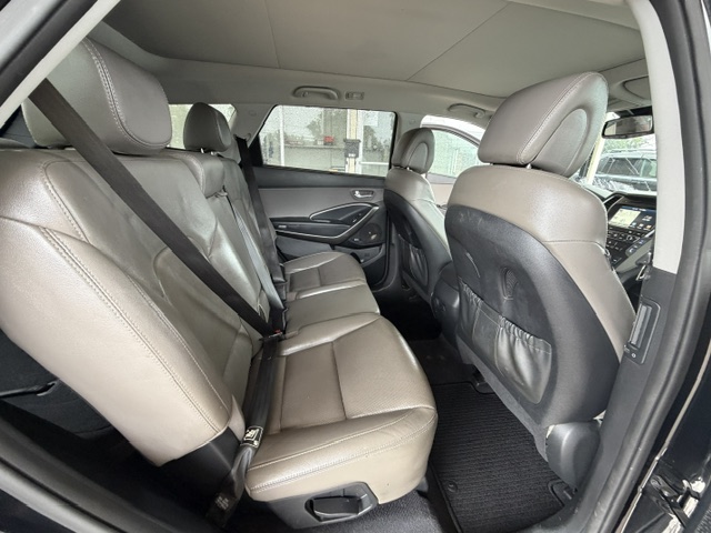2017 Hyundai Santa Fe SE Ultimate - Photo 14