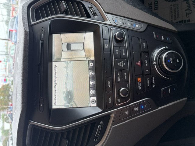 2017 Hyundai Santa Fe SE Ultimate - Photo 19