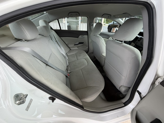 2012 Honda Civic HF - Photo 12