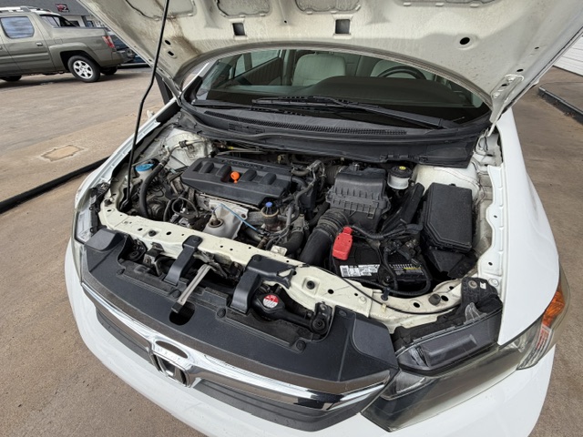 2012 Honda Civic HF - Photo 14